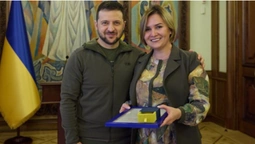 Зеленський нагородив волонтерку з Волині «Золотим серцем» (фото, відео)