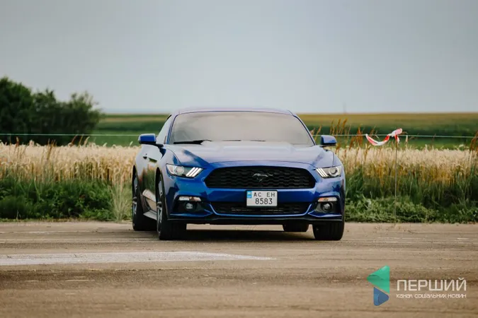 Драйв та адреналін: під Луцьком змагалися спортивні авто (фото)