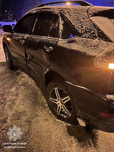 Водій був п'яний, як чіп: деталі нічної ДТП у Луцьку (фото)