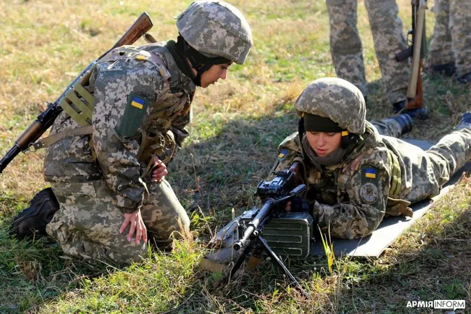 Військовий назвав основну проблему навчальних центрів в Україні (відео)