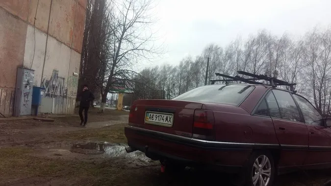 Авто купили, а паркуватись не  навчились: у Луцьку ловили порушників (фото)