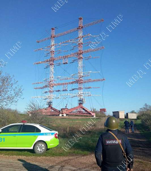 Вибухи у Придністров'ї пошкодили потужні антени, що ретранслюють російське радіо (фото)