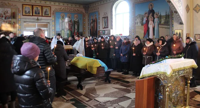 На Волині попрощалися із Героєм Юрієм Панічиком (фото)