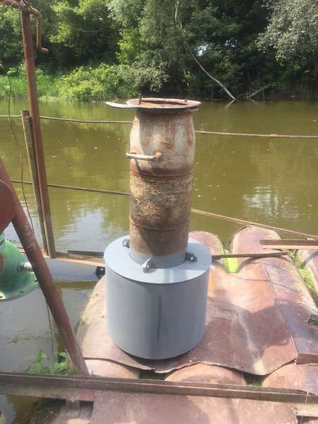 У Луцьку на водозаборі встановили пристрій для захисту риб (фото)