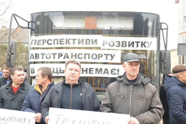 В Луцьку можуть «зупинитися» маршрутки, – перевізник