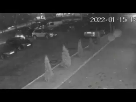 Врізалася та втекла: в Луцьку шукають водійку, яка спричинила ДТП (відео)