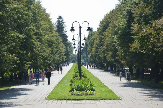 Луцький парк на ремонті: що, як і де запланували 
