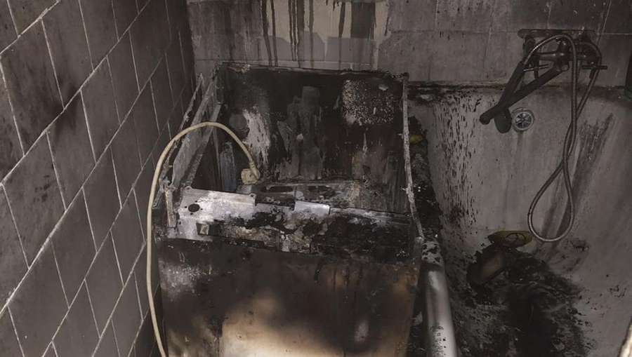 Загорілася пральна машинка: у Володимирі з пожежі врятували 86-річну бабусю