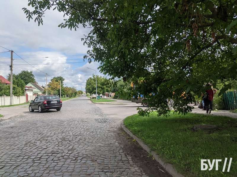 У Володимирі-Волинському маршрутка збила на переході велосипедиста (фото)