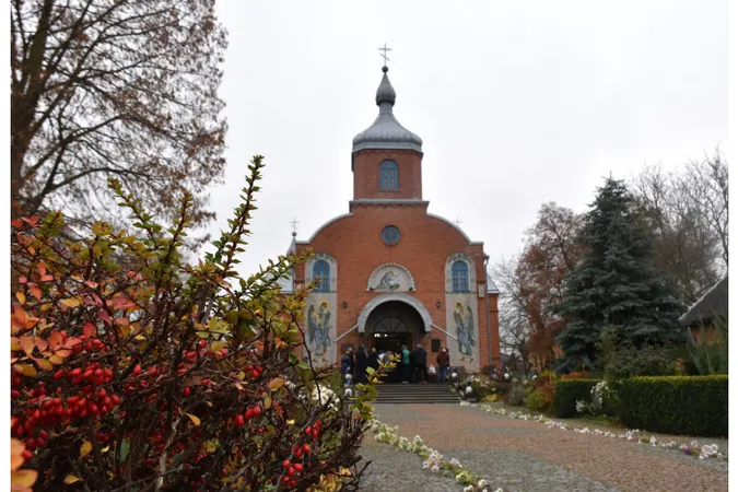 У Луцькому районі попрощались із Героєм Сергієм Хомичем (фото)