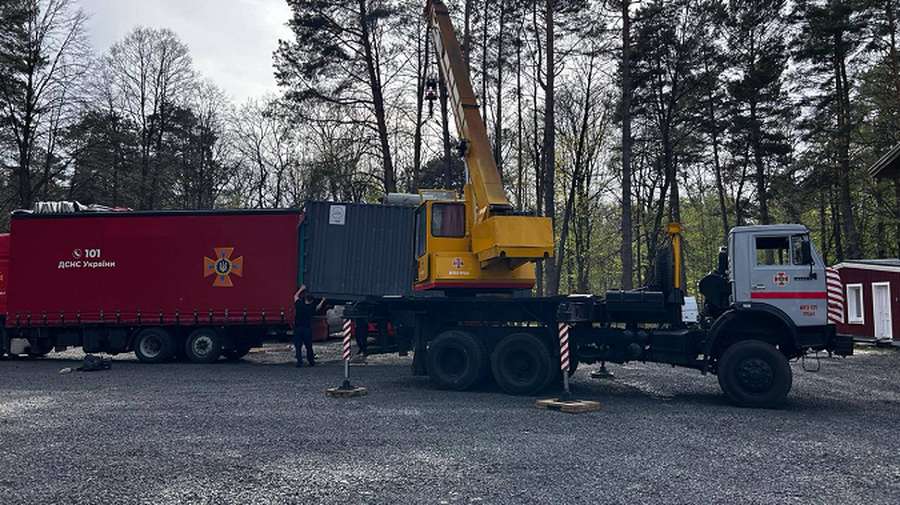 Допомога зі Швеції: волиняни передали потужний генератор на Харківщину