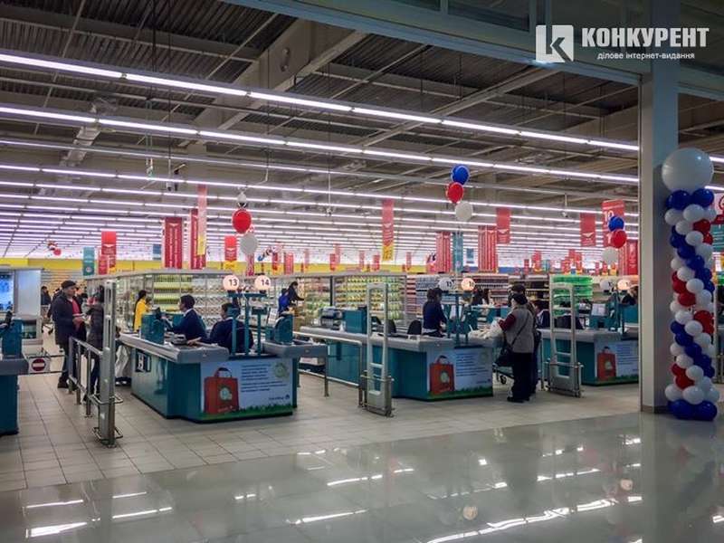 «Модерн-Експо» облаштував гіпермаркет Carrefour у Казахстані