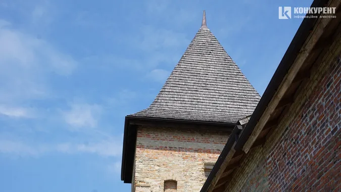 Окольному замку в Луцьку – рік (фото)