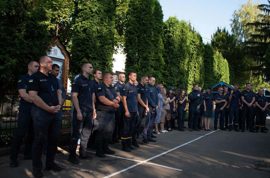 «Неопалима купина»: волинські рятувальники вшанували образ заступниці від пожеж (фото)