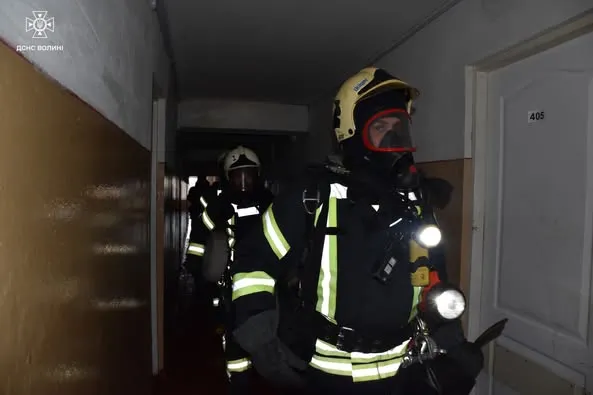 У Луцьку з гуртожитку евакуювали студентів: що сталося (фото)