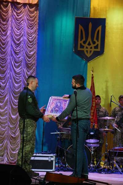 Для військових волинської тероборони провели концерт (фото)