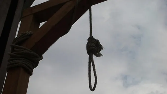 У луцькому парку намагався повіситися чоловік