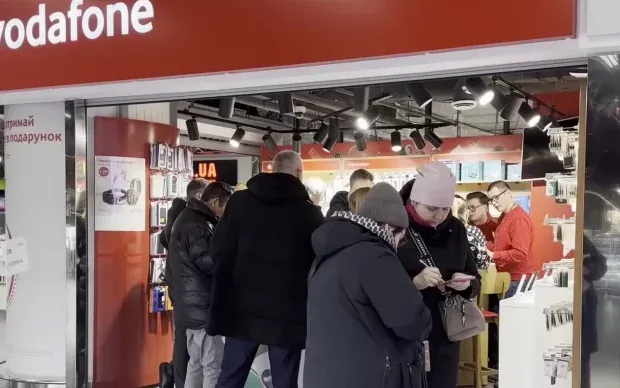 Зник мобільний зв'язок: що робити абонентам Київстар, lifecell, Vodafone