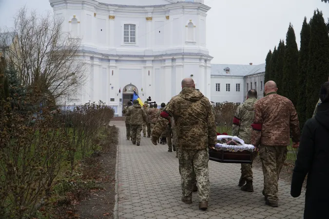 У Володимирі попрощалися із загиблим 34-річним майором Сергієм Гулаковим (фото)
