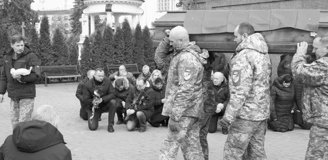 У Луцьку попрощаються з полеглим у бою Михайлом Пугачем