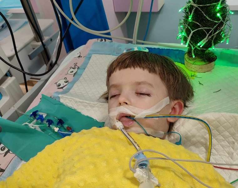 У Львові 5-річний хлопчик впав у кому після видалення зубів