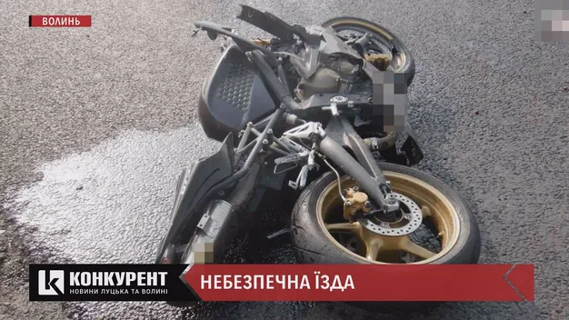 Відірвало ногу: на Львівщині розбився мотоцикліст з Волині (фото, відео)
