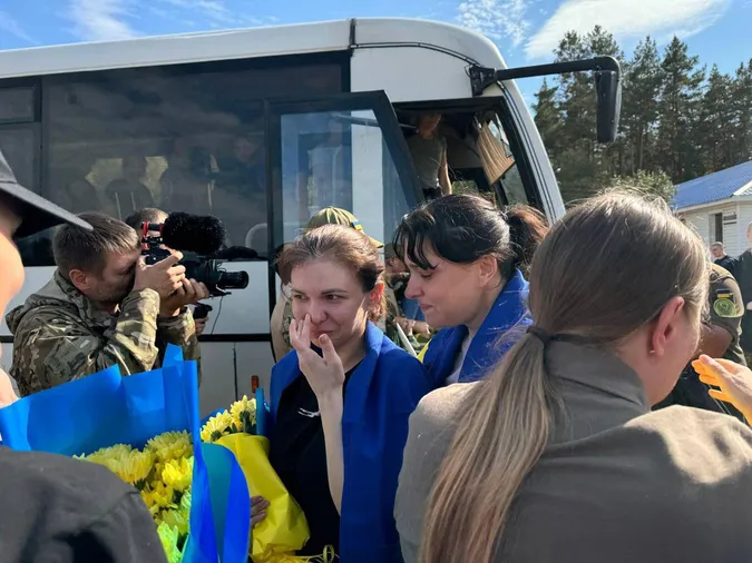 З полону повернули 49 українців та українок (фото)