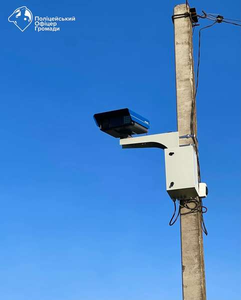 У селі Затурці на трасі Н-22 встановили камеру автофіксації порушень ПДР (фото)