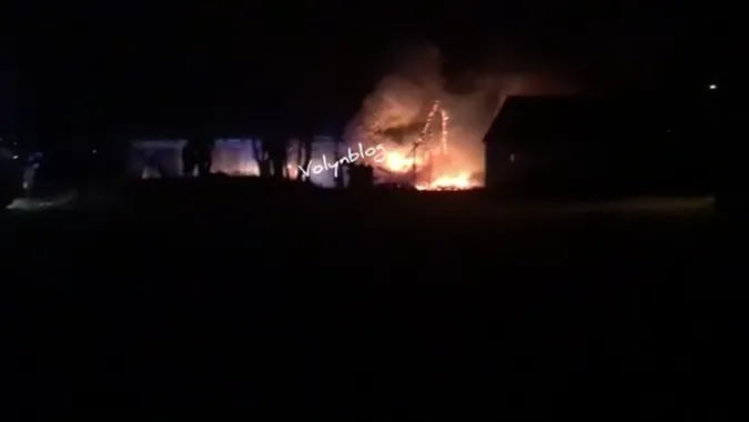 У Луцькому районі горіло господарське приміщення (відео)