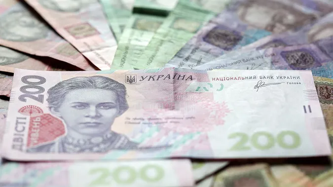 Чи можливо в банку отримати фальшиві гроші,  – думка експерта