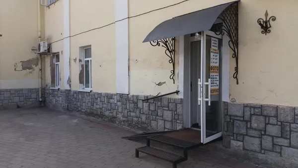 #Сім_сорок. НедоРИГАний Луцьк: вікна