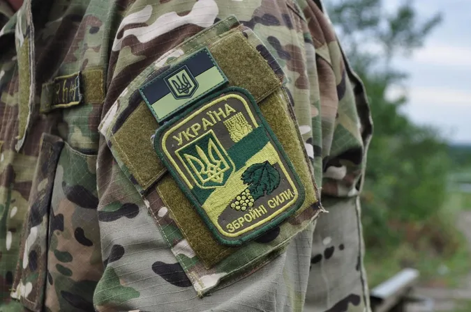 Видатки на зарплати військових зростуть на 10 % 
