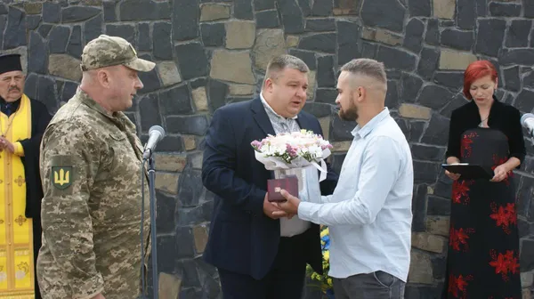 «Хто, як не ми»: загиблого на фронті Артема Тюрина відзначили орденом «За мужність»