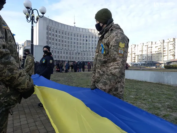 У Луцьку святкують День єднання українців (фото)
