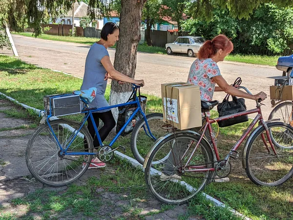 Луцькі волонтери подолали 800 кілометрів за день, щоб допомогти людям (відео)