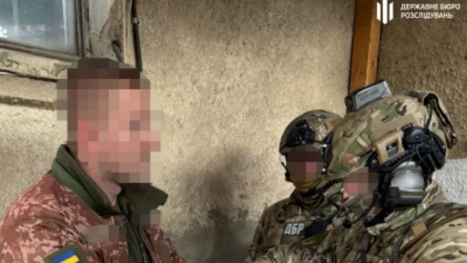 Відбив чоловіку статеві органи: на Прикарпатті затримали керівника районного ТЦК