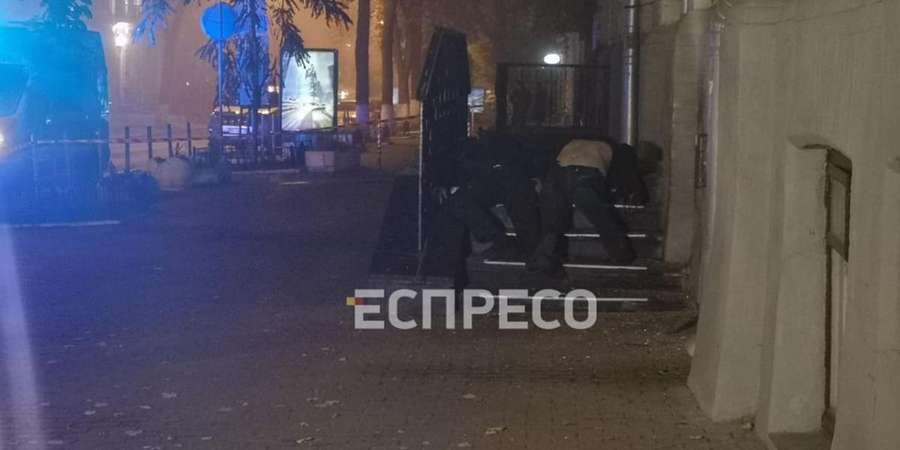 У центрі Києва прогримів вибух: є жертви (фото, відео)