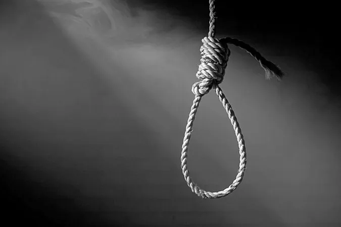 У волинському селі повісився 53-річний чоловік