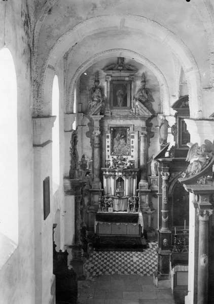Інтер’єр колегіального костелу, фото до 1945 р.