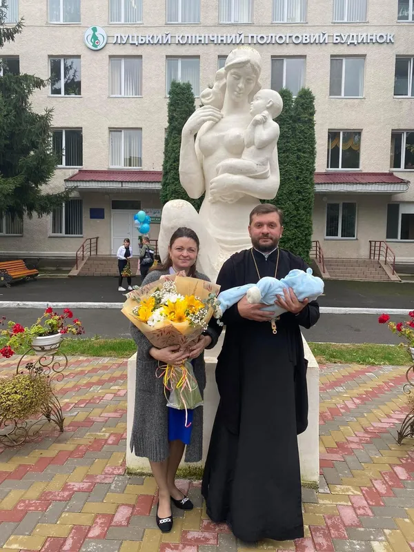 У священника УПЦ «МП» з Луцька – девʼятеро дітей (фото)