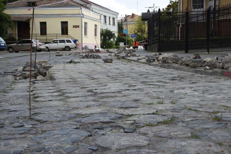 У Луцьку реалізуються 10 кроків по покращенню Старого міста (фото)