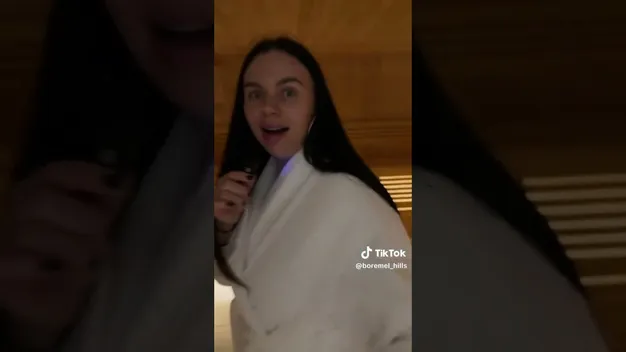 У новому спа-центрі біля Луцька блогерка нюхала сіль (відео)