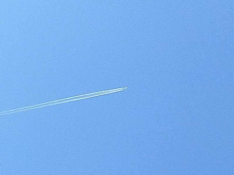 У небі над Ківерцями «зловили» найбільший у світі літак (фото)