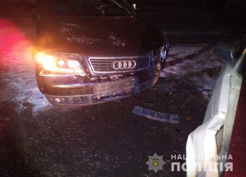 Троє потерпілих: на Ковельщині «лоб у лоб» зіткнулися ВАЗ і Audi (фото, відео)
