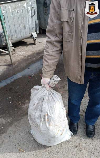 Привіз сміття із сусідньої громади: у Луцьку зловили порушника (фото)