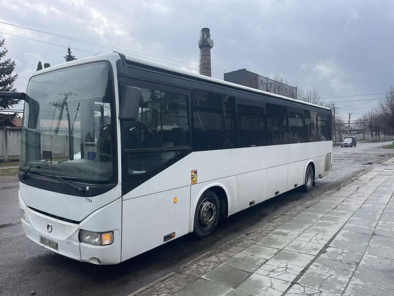 Чотири волинські громади отримали шкільні автобуси з Франції (фото)