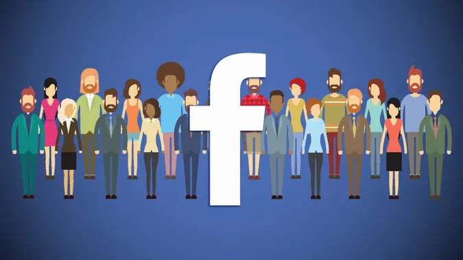 «Facebook» просить у користувачів їхні оголені фото