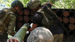 Бійці 14-ї ОМБр показали, як перезаряджають РСЗВ «Град» (фото)