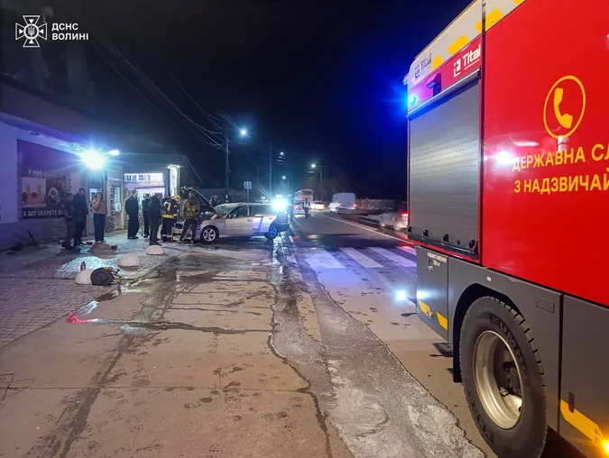 Серед Ковеля спалахнуло авто