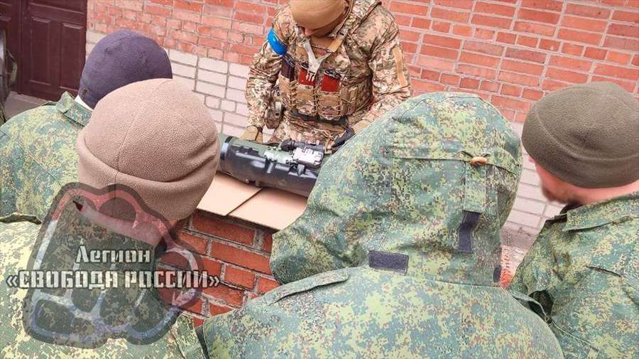 Російські добровольці в ЗСУ: вивчають NLAW і хочуть бити кадирівців (фото)